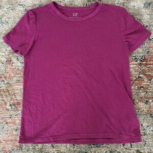 GAP T-shirt